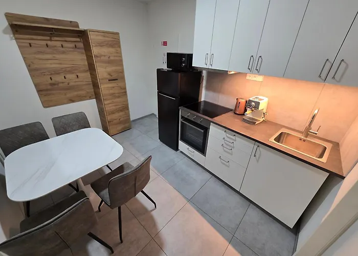 Spirit Brno, With Parking برنو