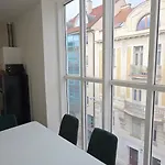 Apartment Spirit Apartments Brno, With Possible Parking Brno