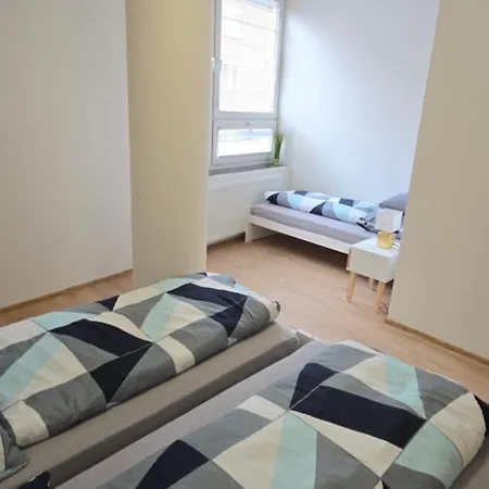 Spirit Apartments, With Garage Parking Possible 公寓 布尔诺